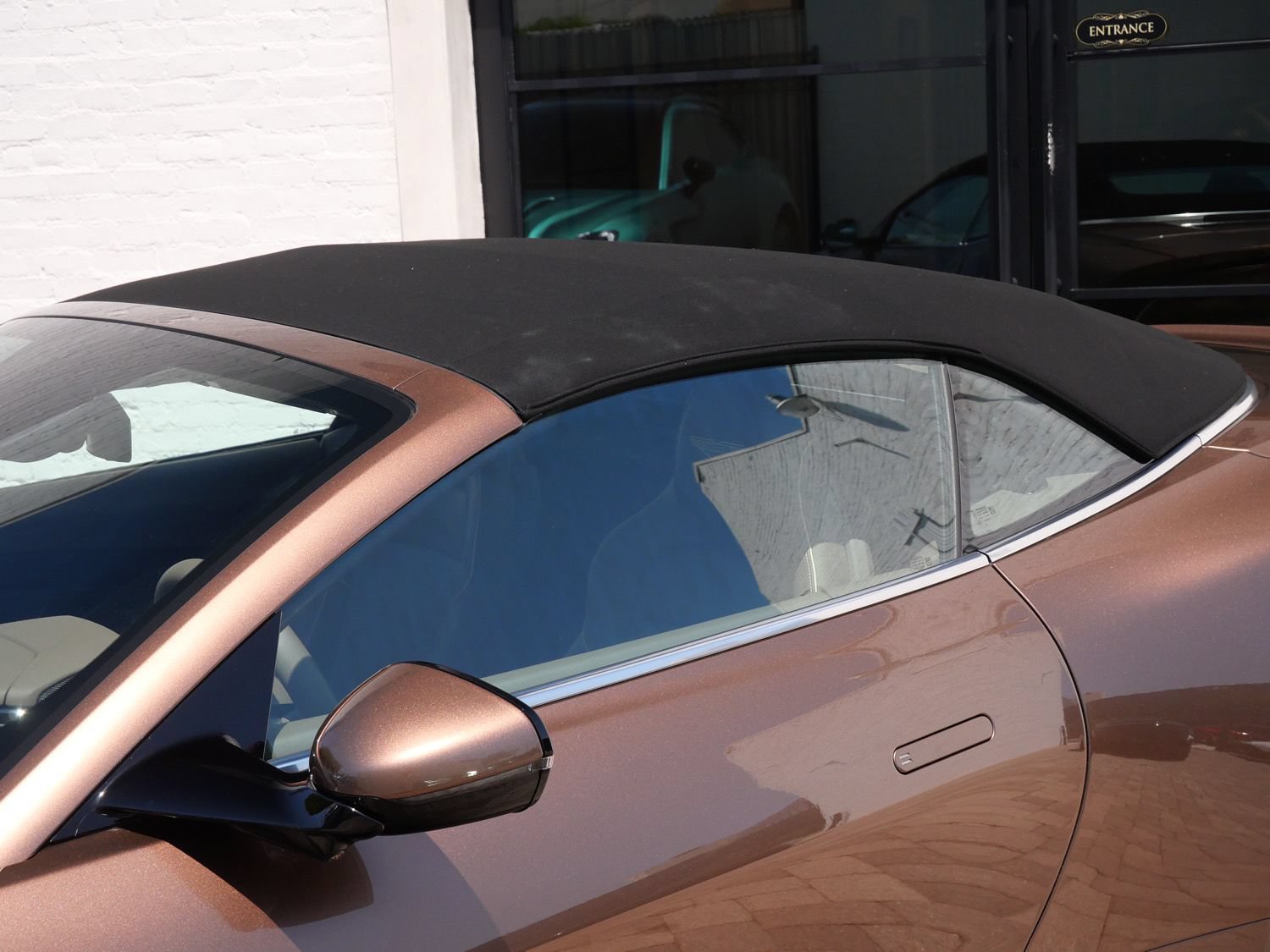 New 2026 Aston Martin Vanquish Convertible RWD image 14