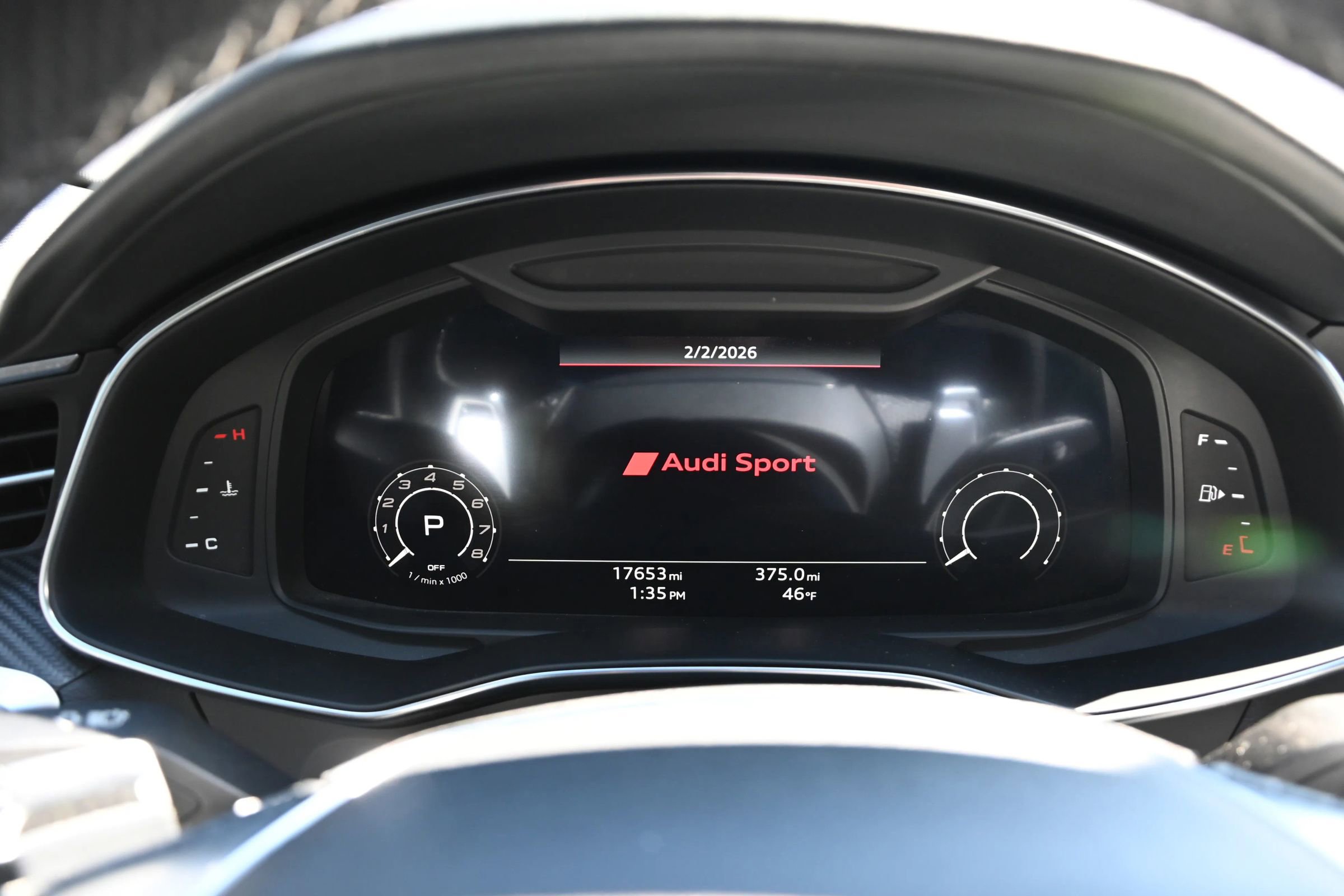 Used 2023 Audi RS 6 w/ Carbon Optic Package image 14