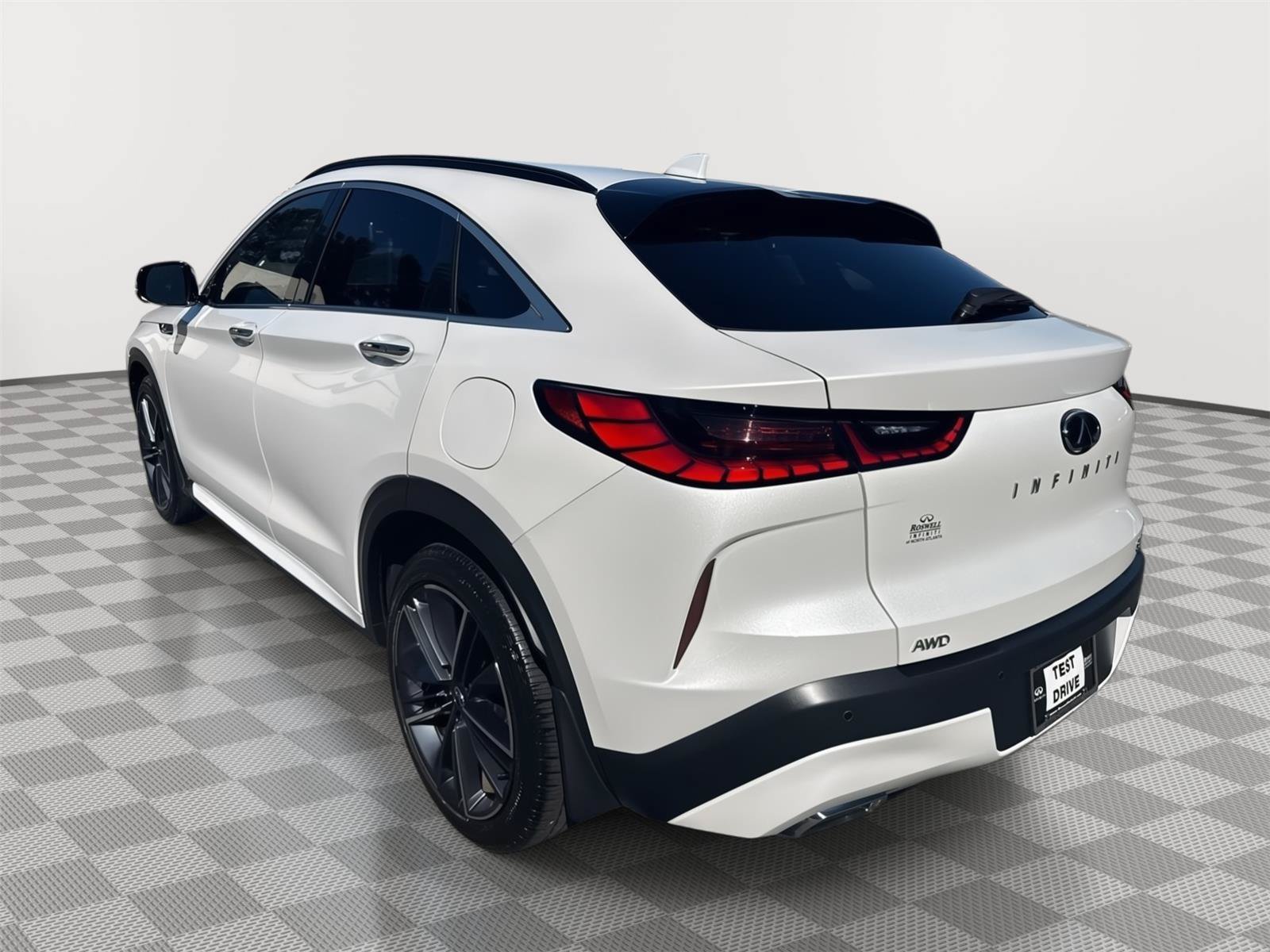 Used 2025 INFINITI QX55 Sensory w/ Lighting Package AWD/4WD image 8