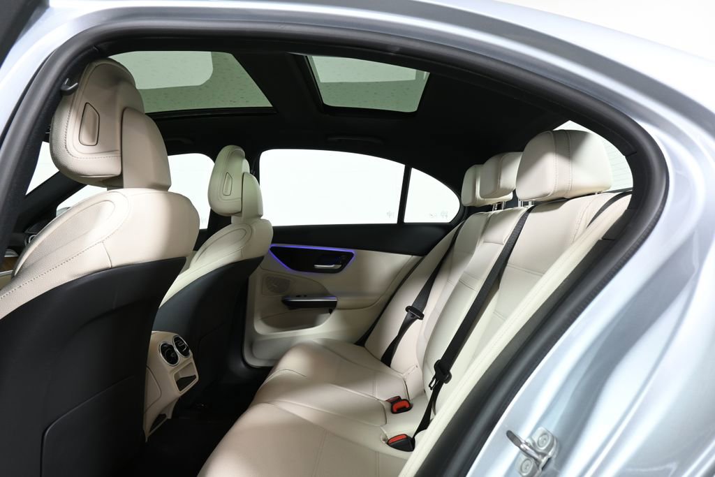 Certified 2025 Mercedes-Benz C 300 4MATIC Sedan image 33