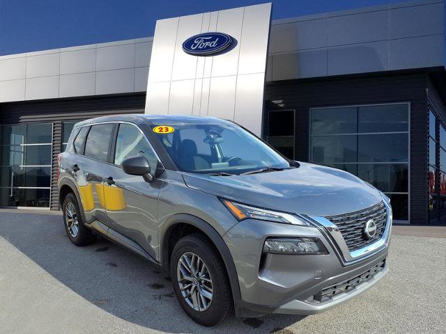 Used 2023 Nissan Rogue S image 1