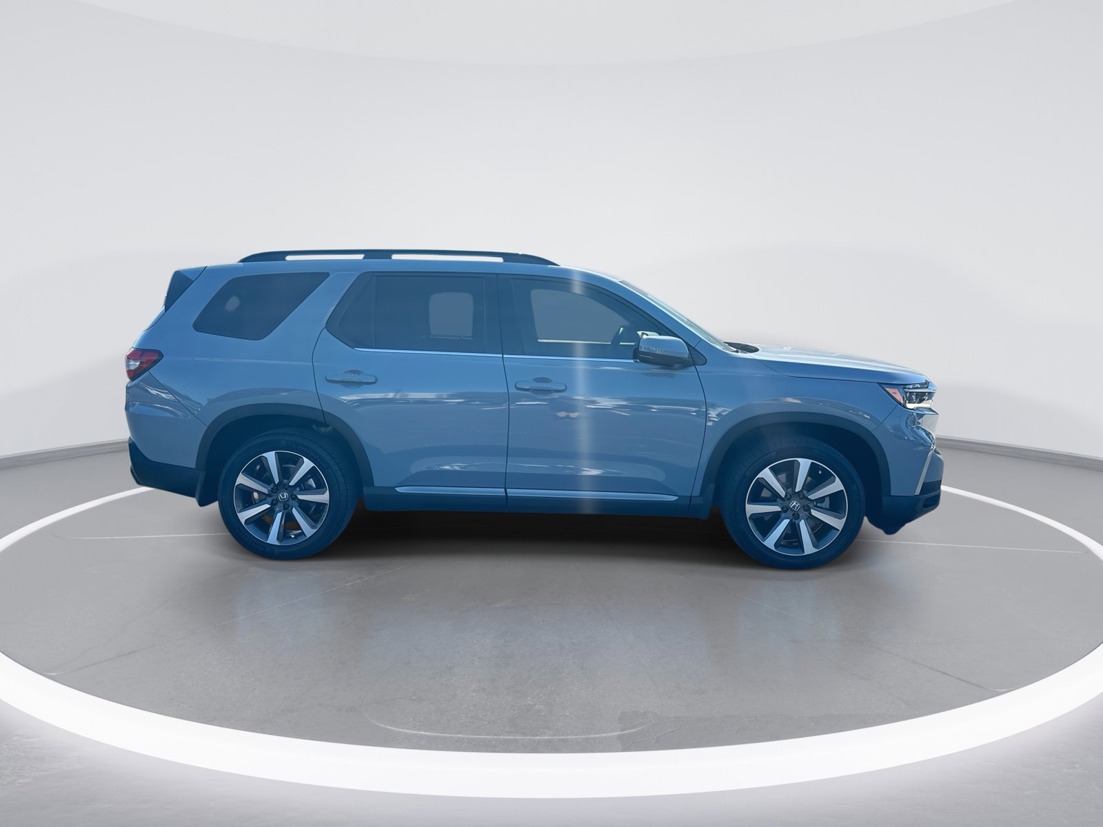 Used 2023 Honda Pilot Touring image 10