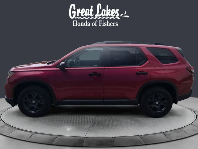 Used 2024 Honda Pilot TrailSport image 2