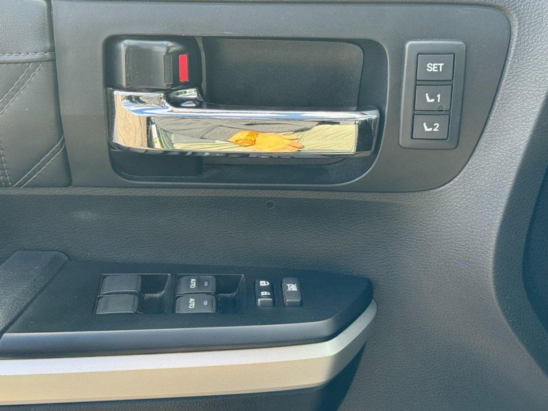 Used 2017 Toyota Tundra image 23