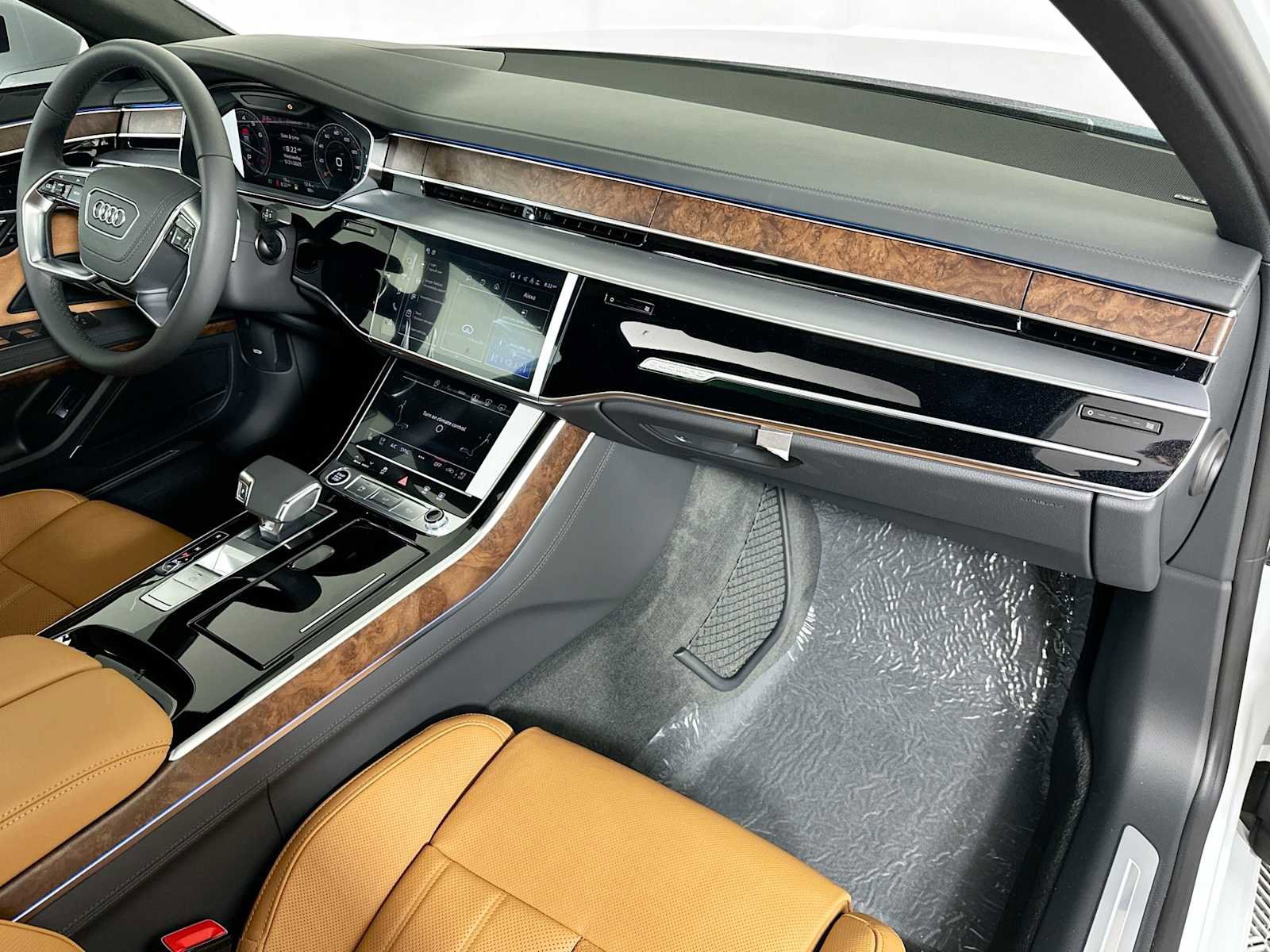 New 2025 Audi A8 L 3.0T image 28