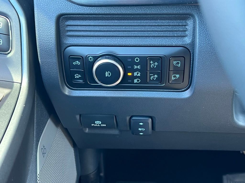 New 2026 Ford F250 Lariat image 34