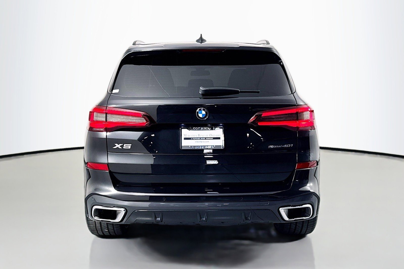 Used 2023 BMW X5 sDrive40i w/ M Sport Package RWD image 3