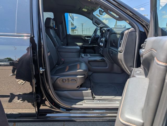 Used 2019 GMC Sierra 1500 AT4 w/ AT4 Premium Package AWD/4WD image 2