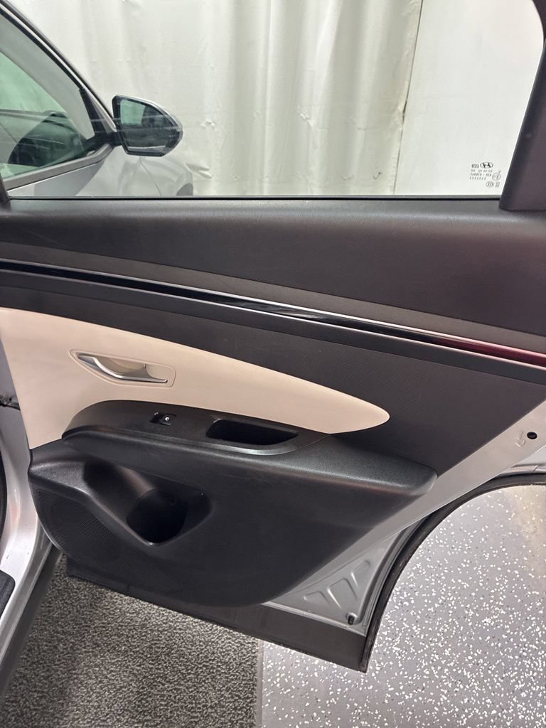 Used 2022 Hyundai Tucson SEL w/ Cargo Package AWD/4WD image 24