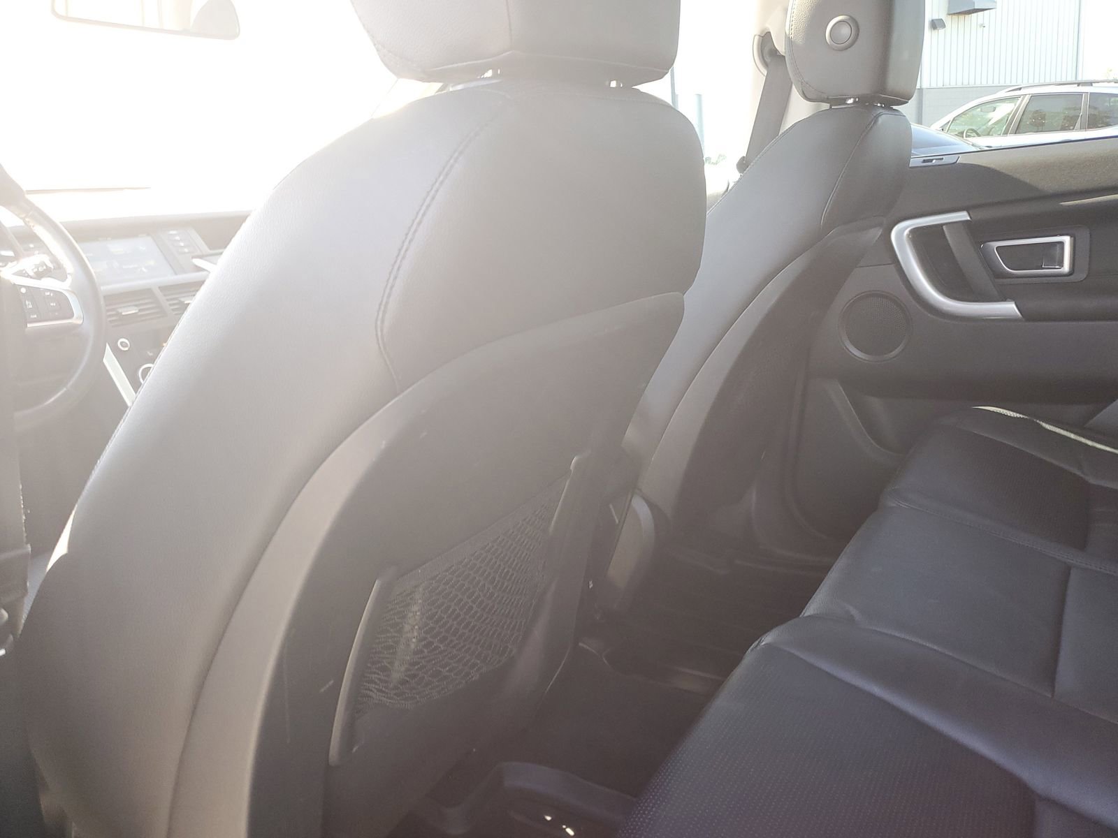 Used 2018 Land Rover Discovery Sport HSE AWD/4WD image 13
