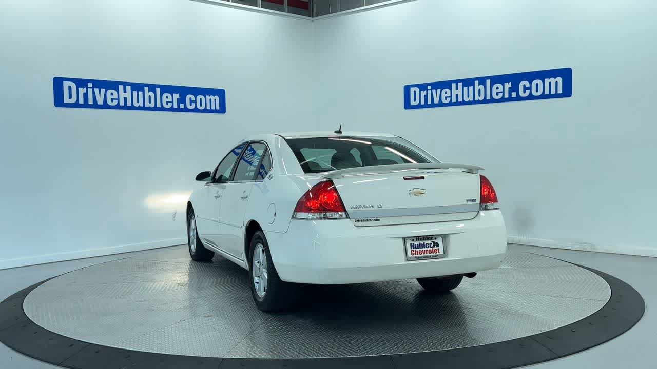 Used 2008 Chevrolet Impala LT w/ Luxury Edition Package FWD image 9