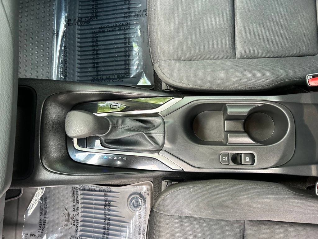 Used 2025 Toyota Corolla LE FWD image 17