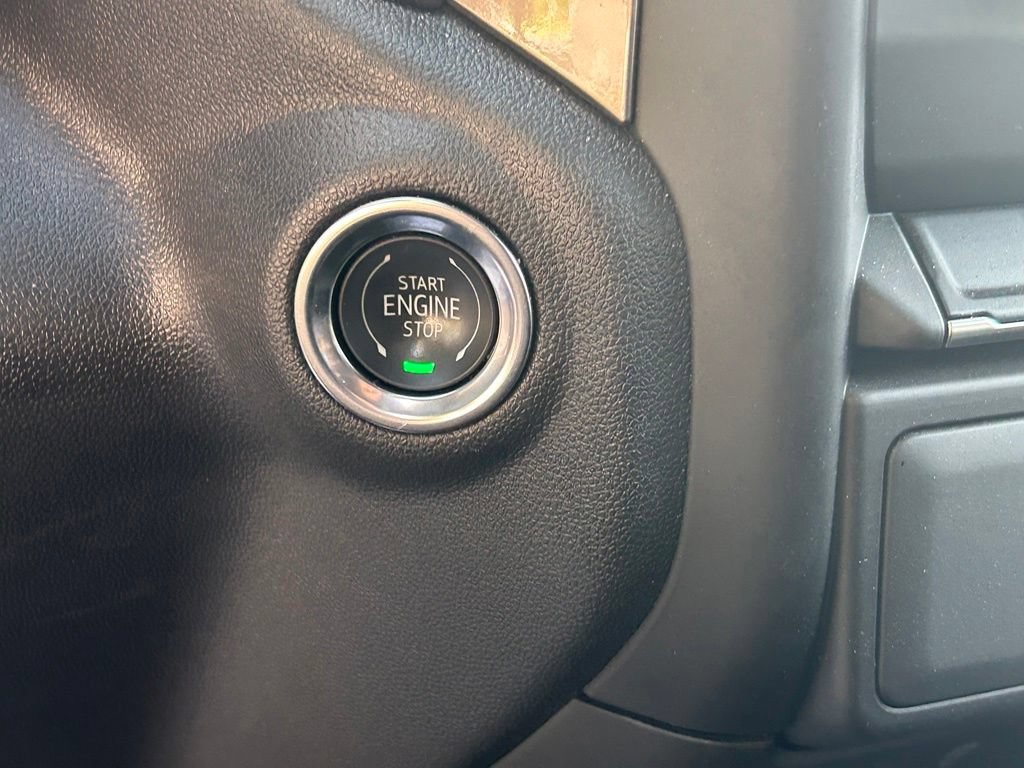 Used 2025 Chevrolet Silverado 1500 Custom RWD image 46
