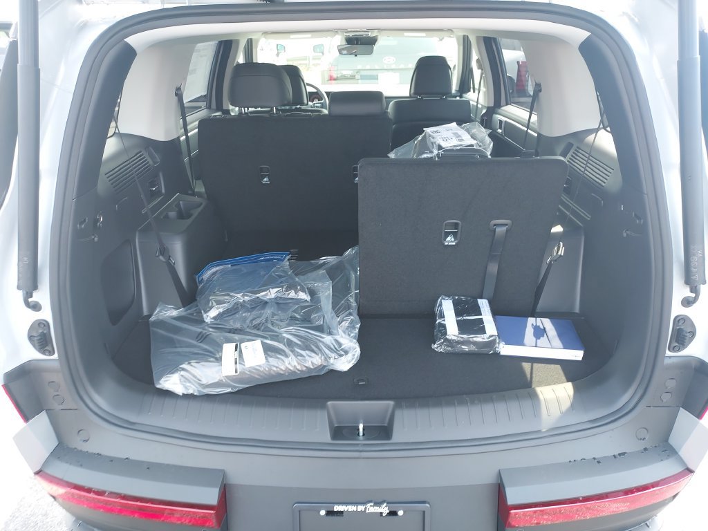 New 2027 Hyundai Santa Fe SEL AWD/4WD image 9