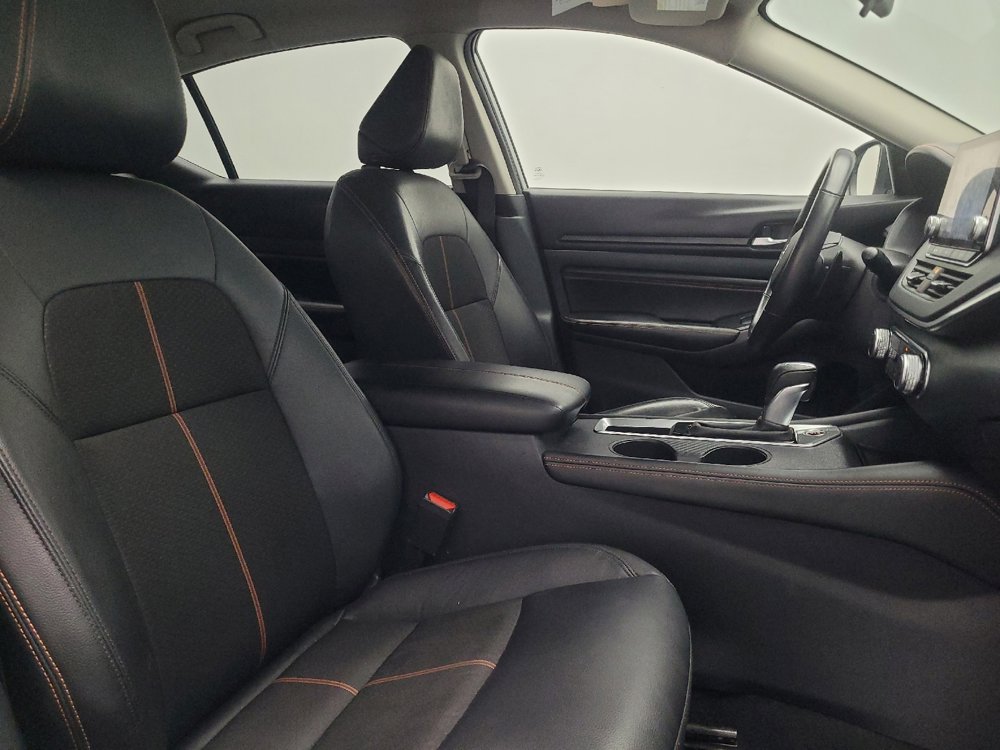 Used 2022 Nissan Altima 2.5 SR image 21