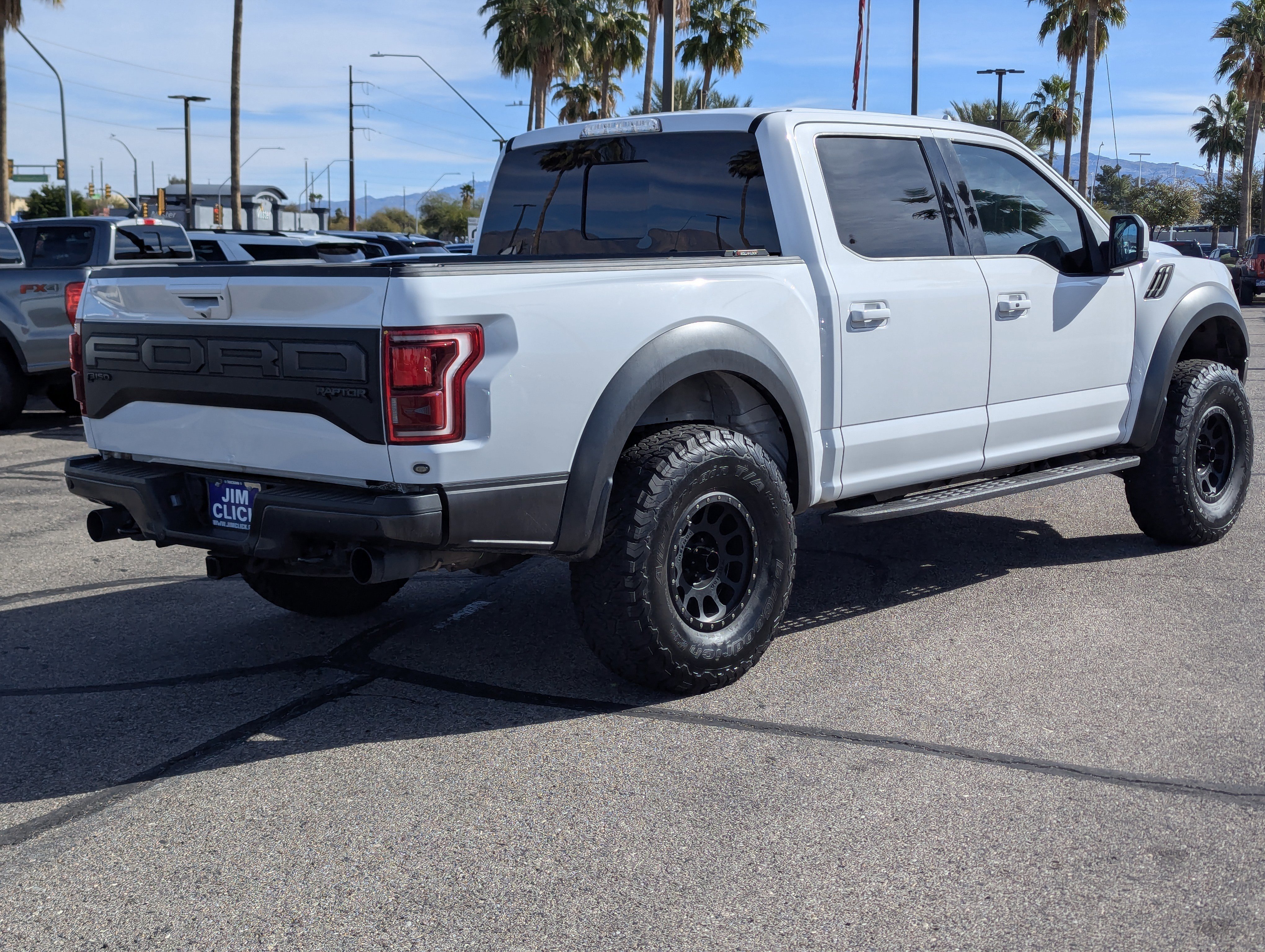 Certified 2019 Ford F150 Raptor w/ Equipment Group 802A Luxury image 2