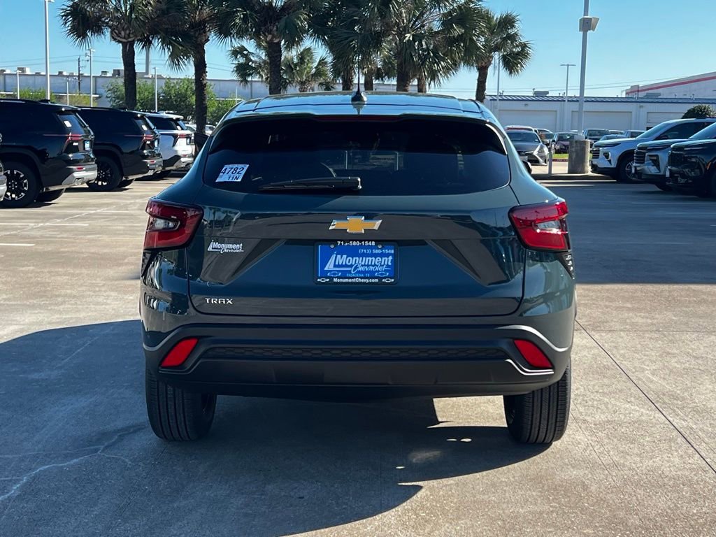 New 2026 Chevrolet Trax LS image 11