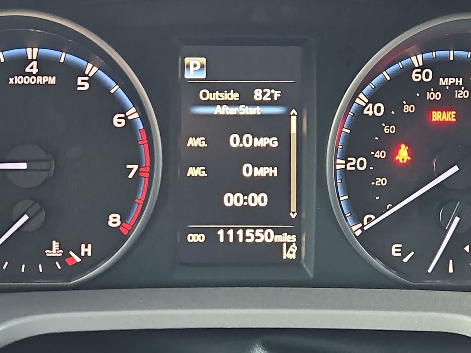 Used 2018 Toyota RAV4 LE FWD image 12