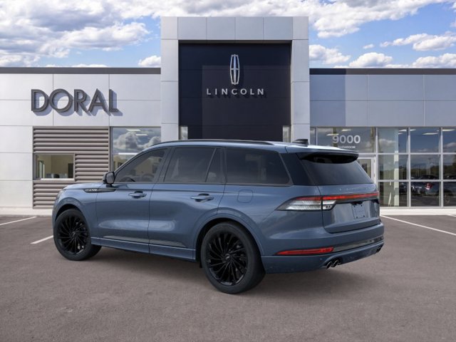 New 2026 Lincoln Aviator Reserve w/ Jet Appearance Package RWD image 4