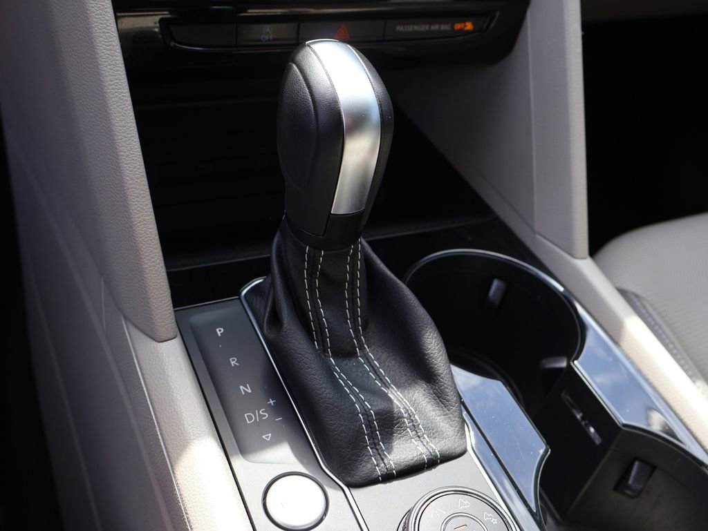 Certified 2023 Volkswagen Atlas SEL Premium image 36