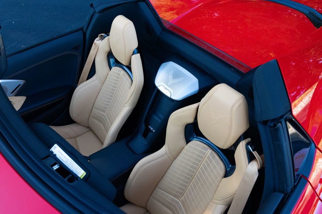 Used 2025 Chevrolet Corvette Z06 w/ Battery Protection Package image 30