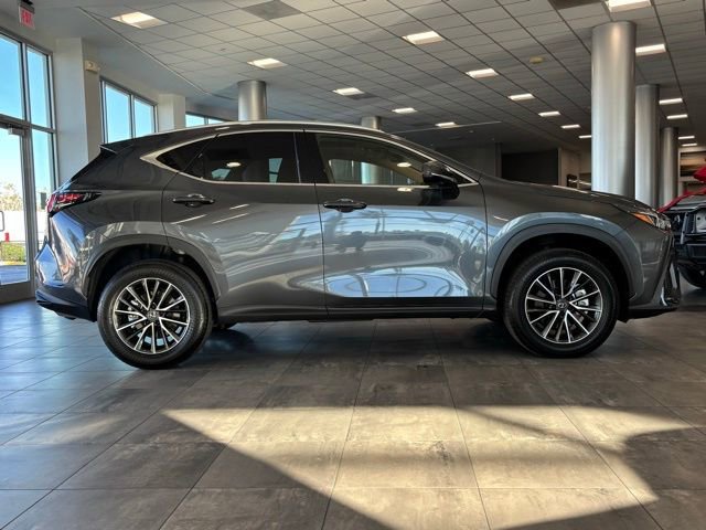 Used 2025 Lexus NX 350 350h Base image 2