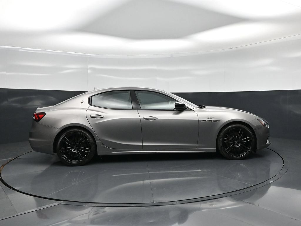 Used 2022 Maserati Ghibli GT RWD image 25