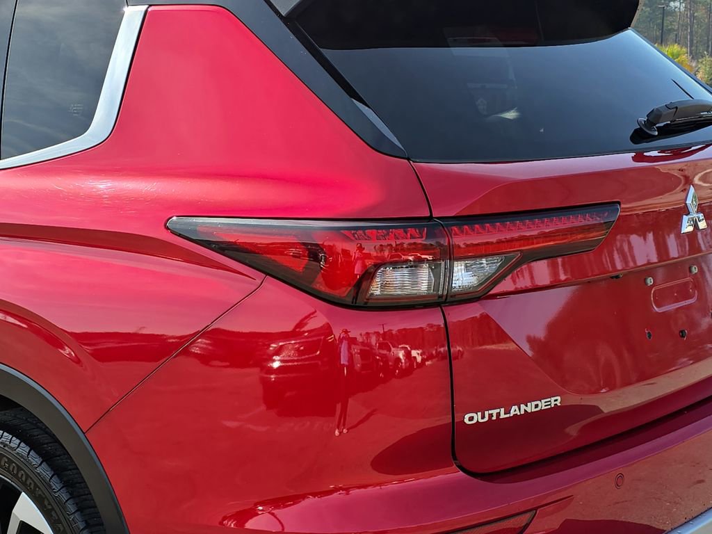 Used 2022 Mitsubishi Outlander SEL image 38