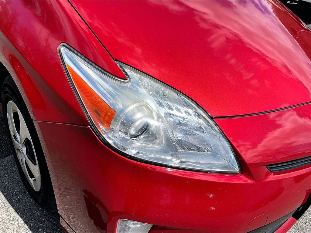 Used 2015 Toyota Prius Three image 26