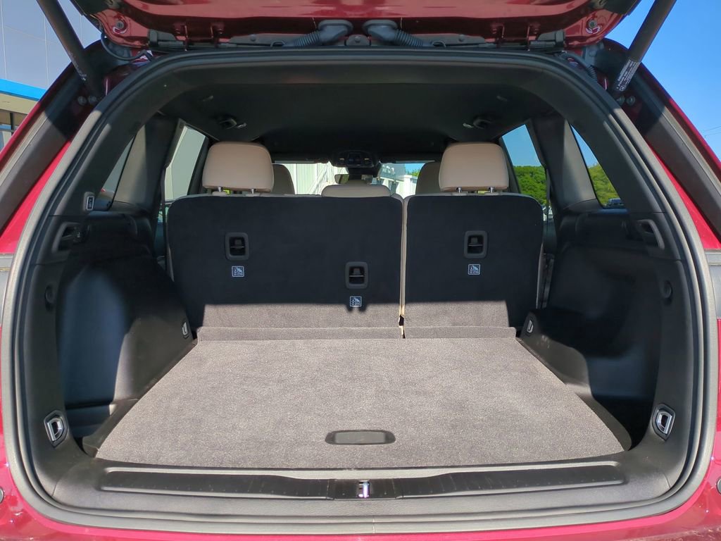 Used 2025 Jeep Grand Cherokee Limited RWD image 13