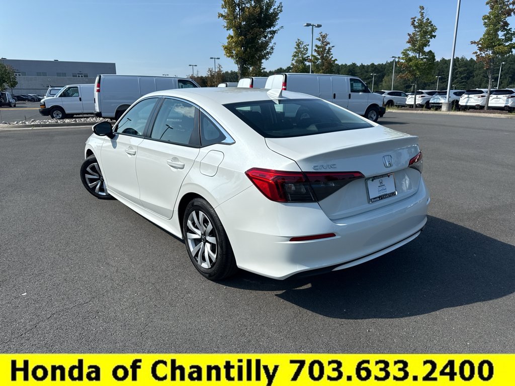 Used 2023 Honda Civic LX image 5