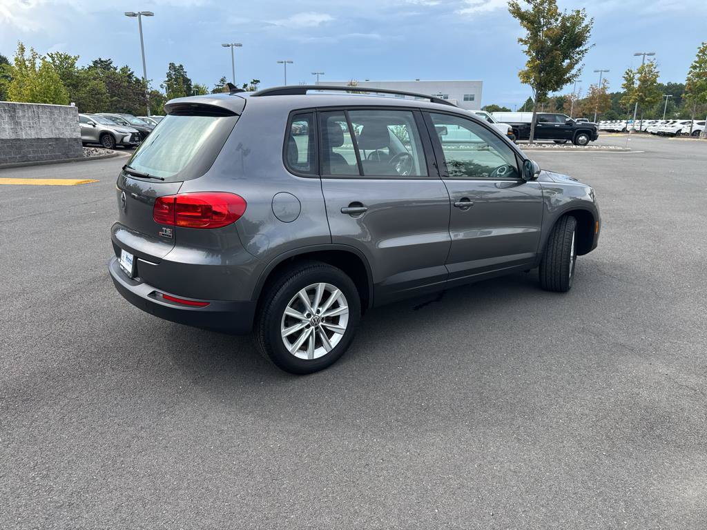 Used 2018 Volkswagen Tiguan Limited AWD/4WD image 7