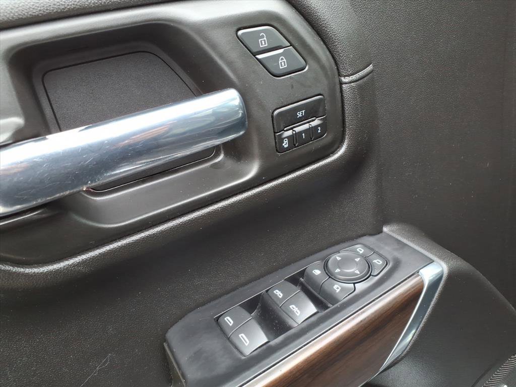 Used 2020 GMC Sierra 1500 SLT w/ SLT Premium Plus Package image 17