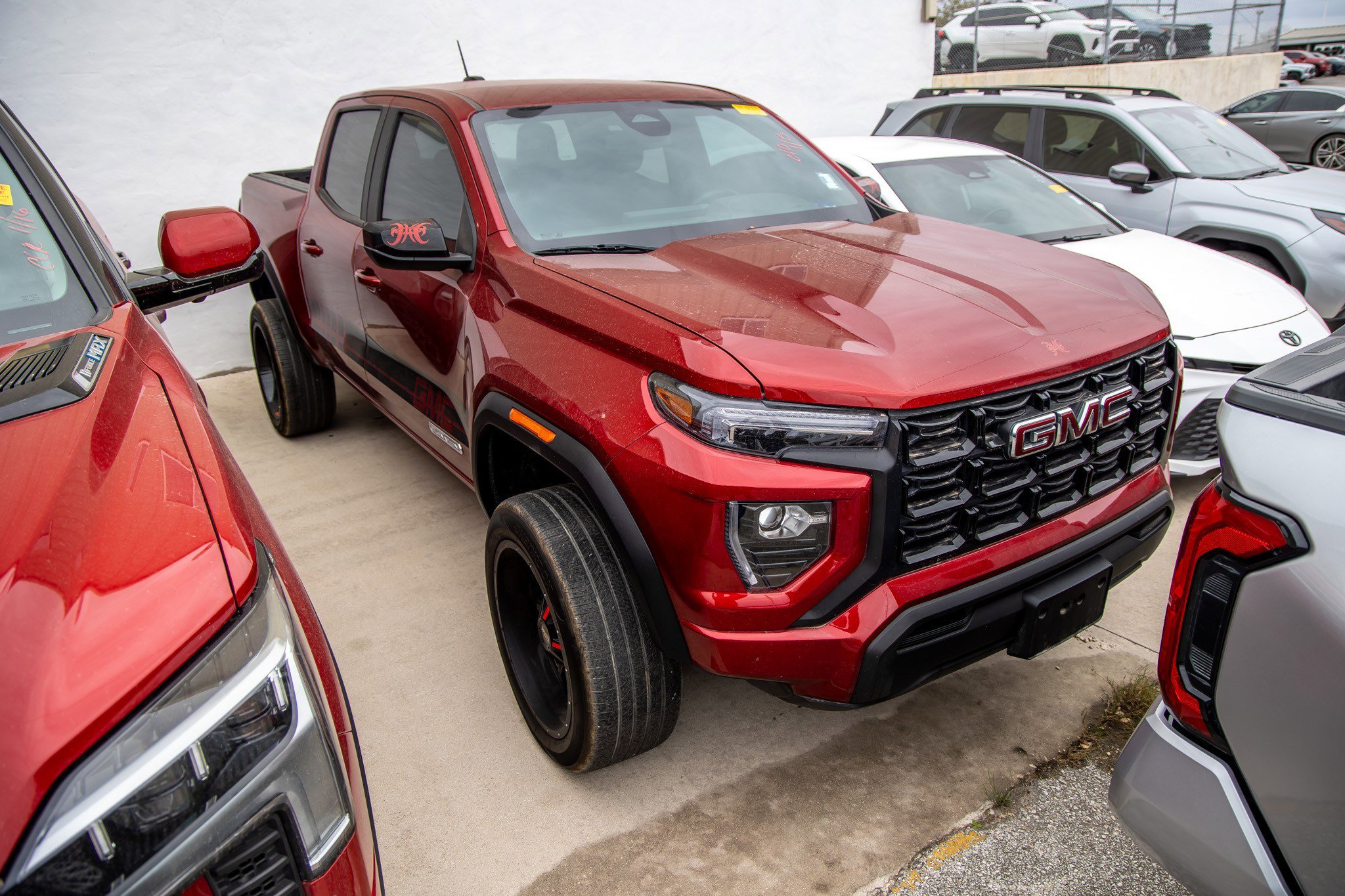 Used 2024 GMC Canyon Elevation w/ Trailering Package image 4
