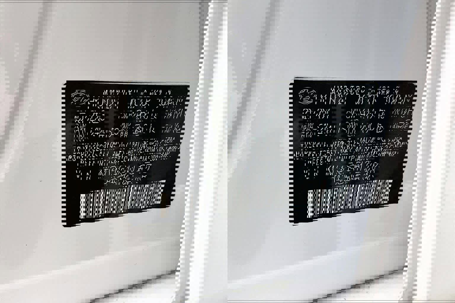 Used 2024 Genesis G70 2.5T w/ Sport Prestige Package image 18