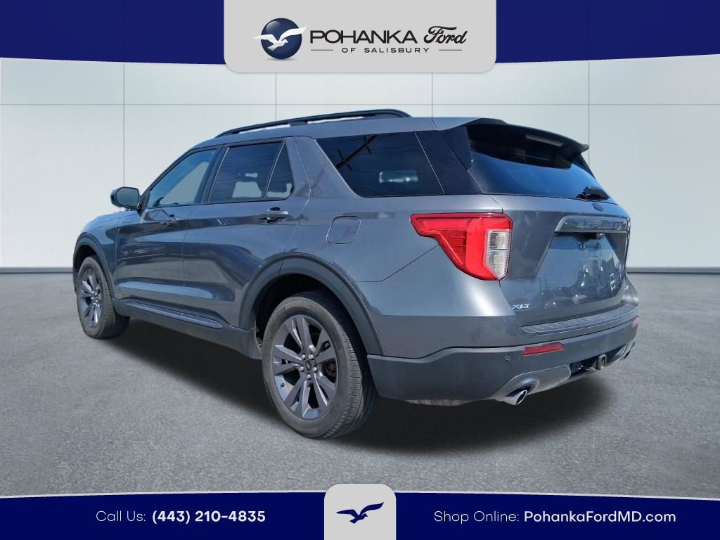 Certified 2022 Ford Explorer XLT w/ Equipment Group 202A image 7