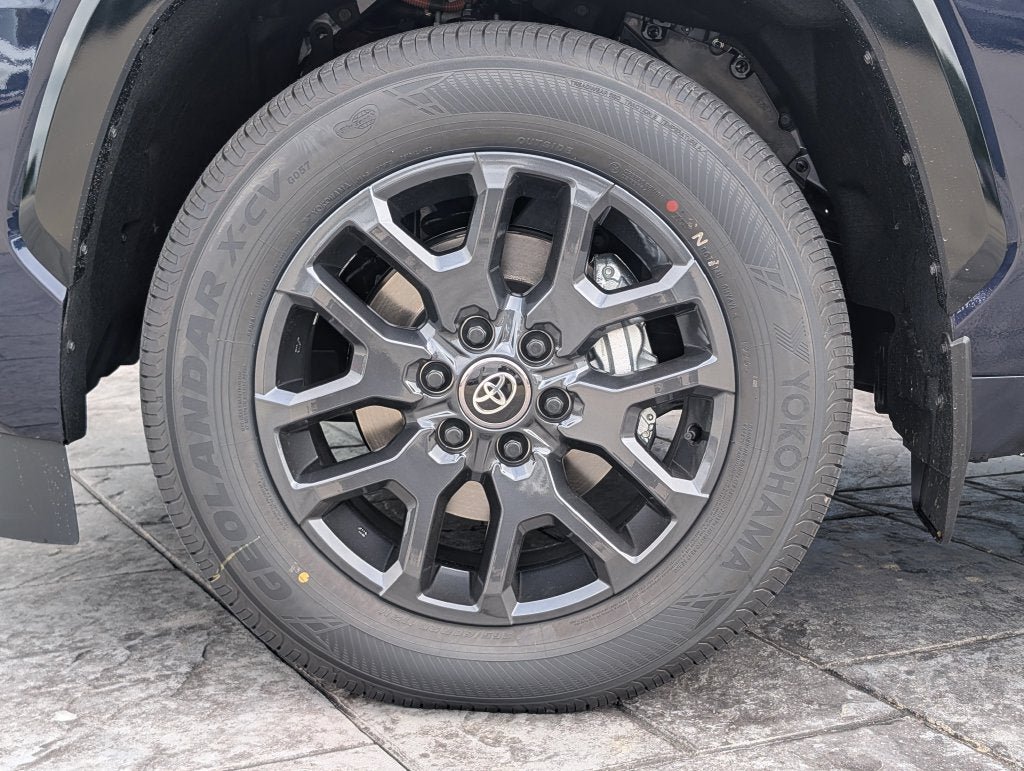 New 2026 Toyota Sequoia Platinum w/ Tow Technology Package AWD/4WD image 39
