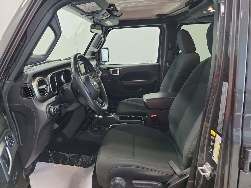 Used 2021 Jeep Wrangler Unlimited Sport image 29