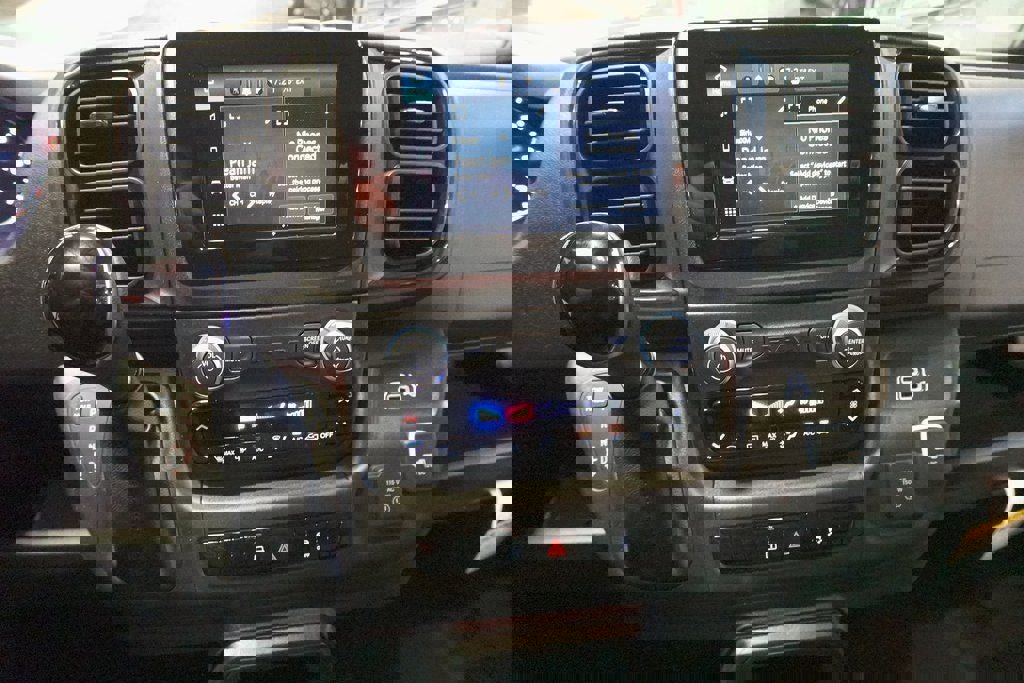 New 2026 RAM ProMaster 2500 w/ Convenience Group image 17