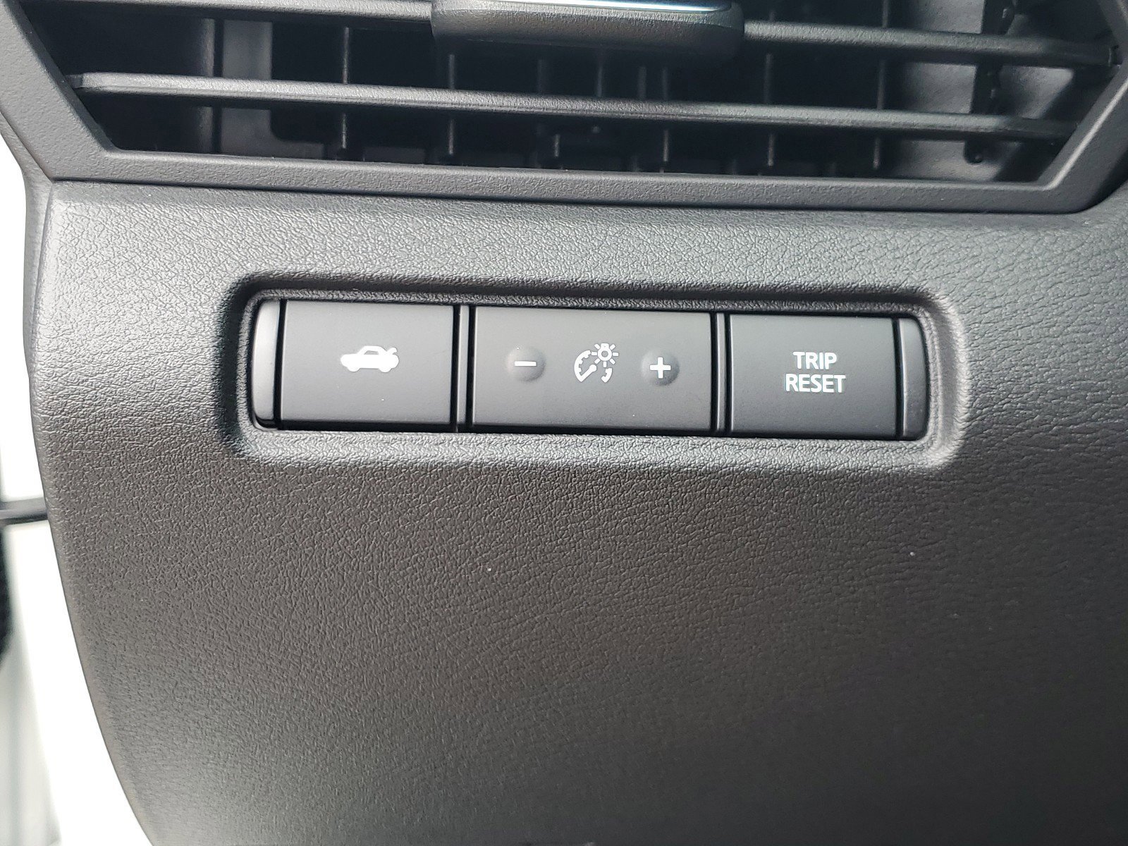 New 2025 Nissan Altima 2.5 S image 17