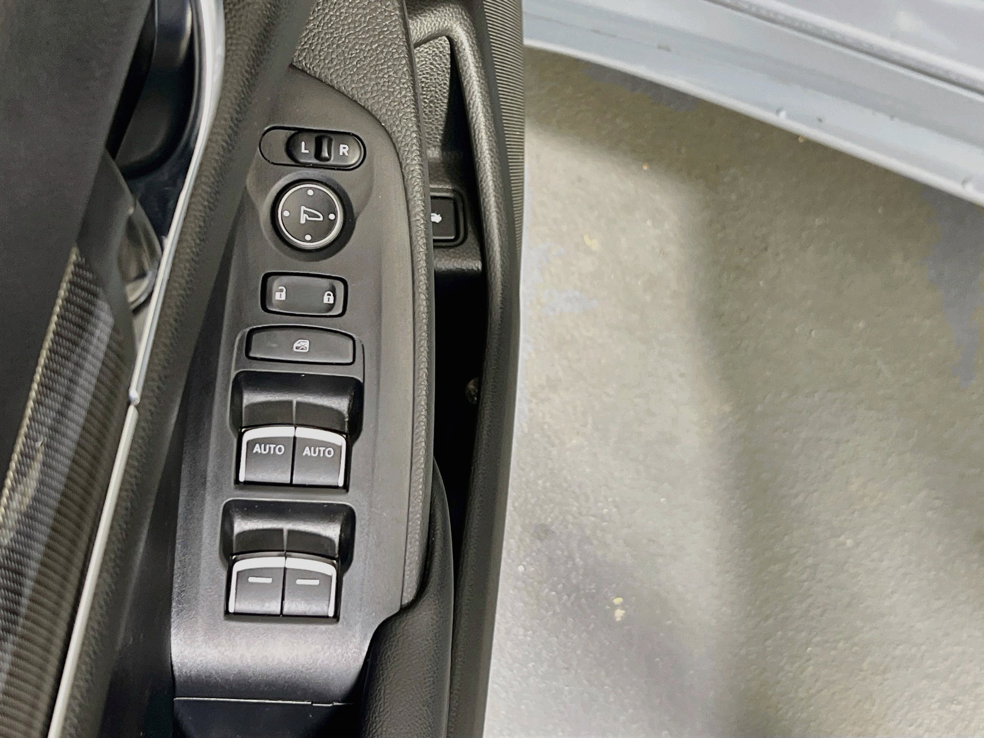 Used 2022 Honda Accord Sport image 17