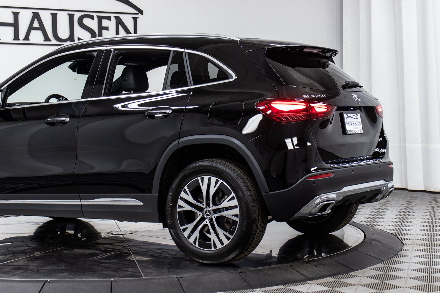 New 2025 Mercedes-Benz GLA 250 4MATIC image 30