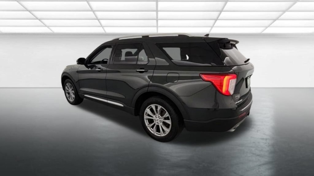 Used 2022 Ford Explorer Limited w/ Equipment Group 301A AWD/4WD image 6