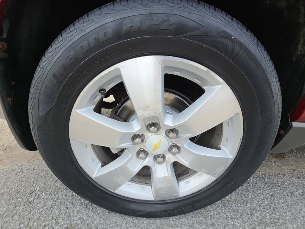 Used 2011 Chevrolet Traverse LT w/ Personal Connectivity Package AWD/4WD image 36