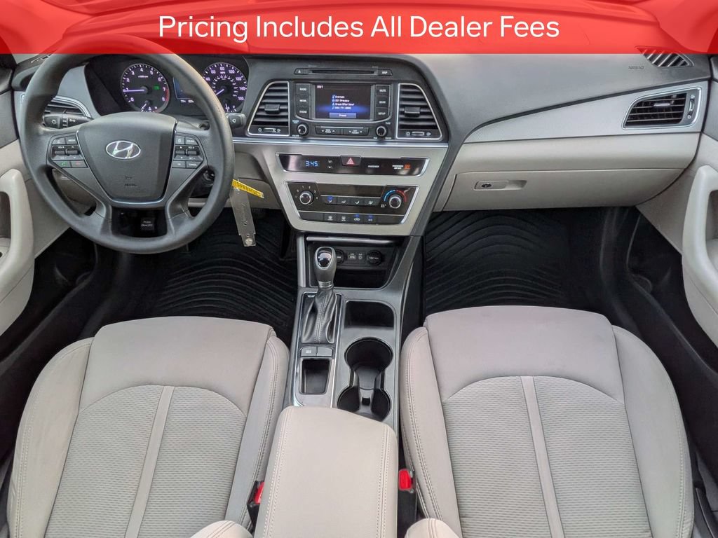 Used 2015 Hyundai Sonata SE w/ Option Group 02 FWD image 14