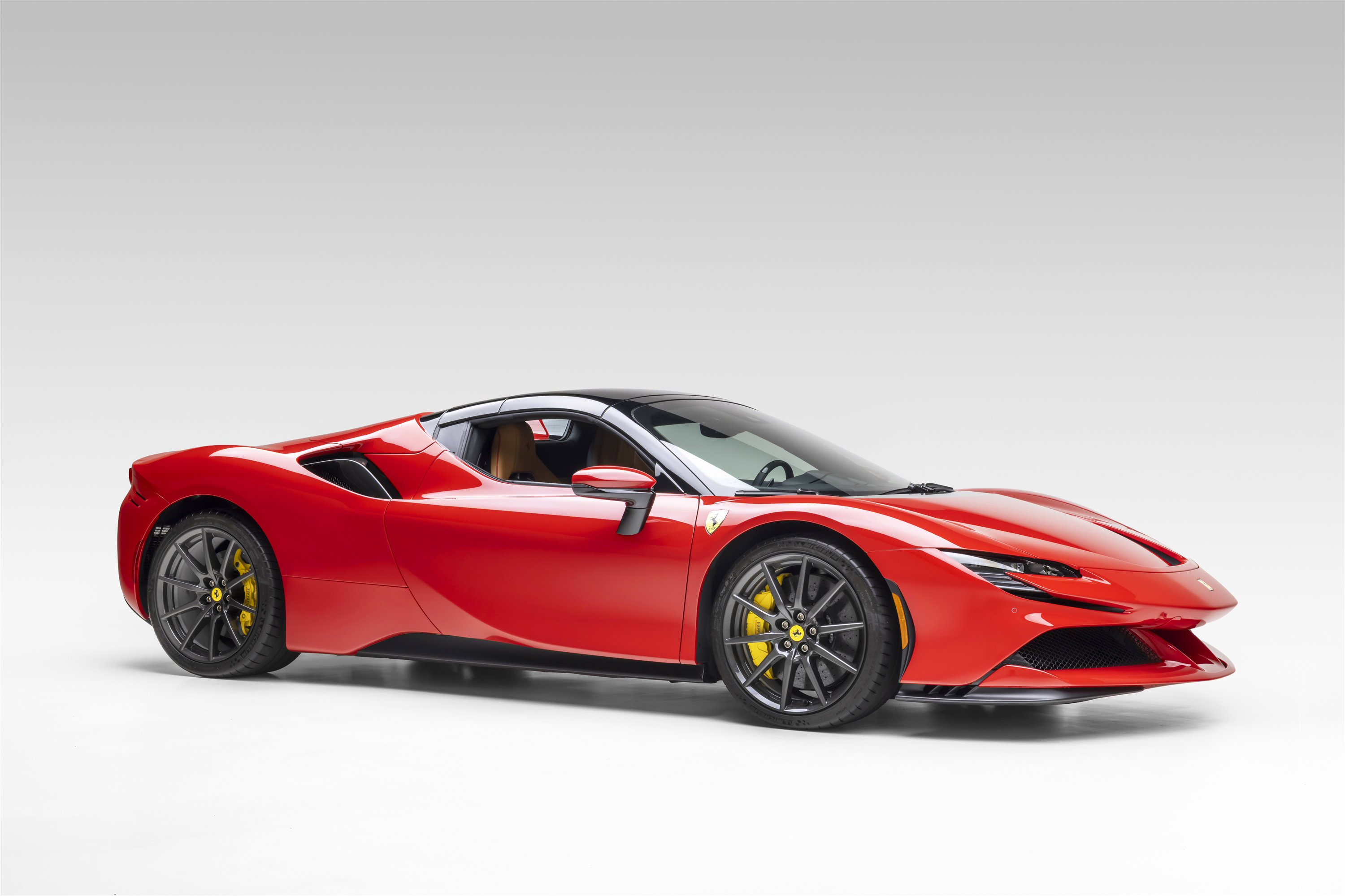 Certified 2025 Ferrari SF90 Spider AWD/4WD image 12