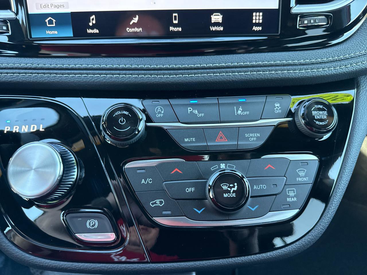 New 2026 Chrysler Pacifica Select image 38