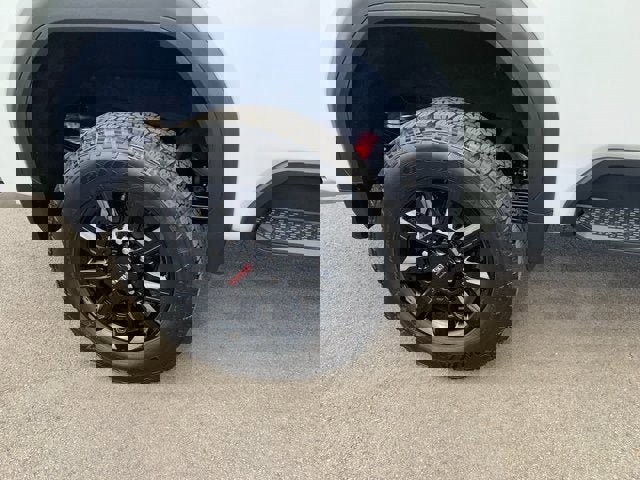 New 2026 GMC Sierra 2500 AT4 w/ AT4 Premium Plus Package image 5