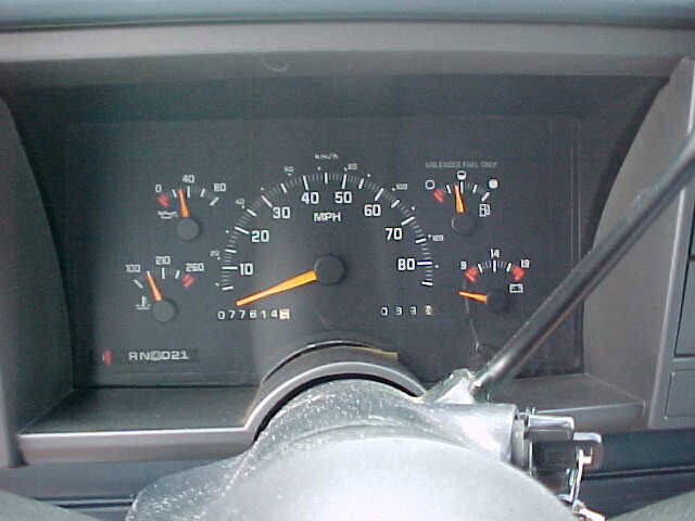 Used 1993 Chevrolet Silverado 1500 C1500 Cheyenne 2dr Standard Ca image 25