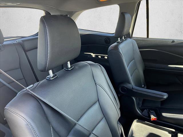 Used 2021 Honda Pilot Elite image 19